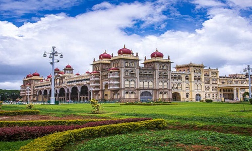 Day 06 :  Coorg | Mysore { 120 Kms & 03 Hrs. }